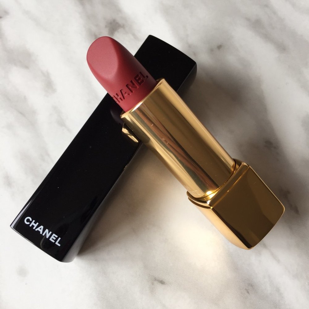 Chanel Rouge Allure Velvet 58 Rouge Vie